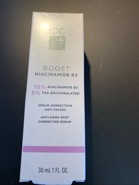 IDC Boost Niacinamide B3 Serum - 30ml - new!